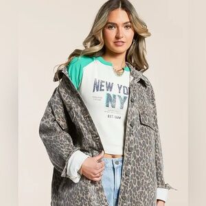 HIDDEN  - CHEETAH  Shacket  - Runs large  ALL MOST SOLD OUT